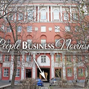 People Business Novinsky Hotel